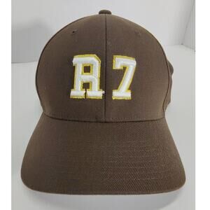 Lids Brown R7 Fitted Size S-M Curved Bill Baseball Hat